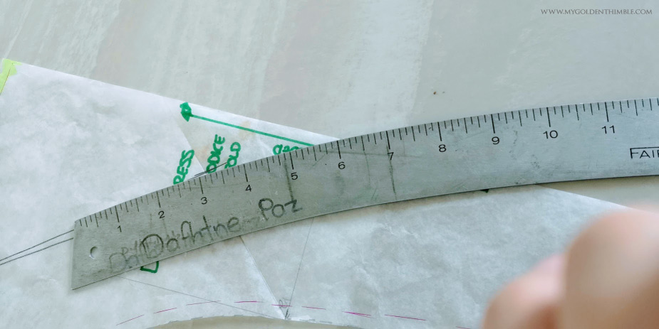 How to change the neckline of a Sewing Pattern