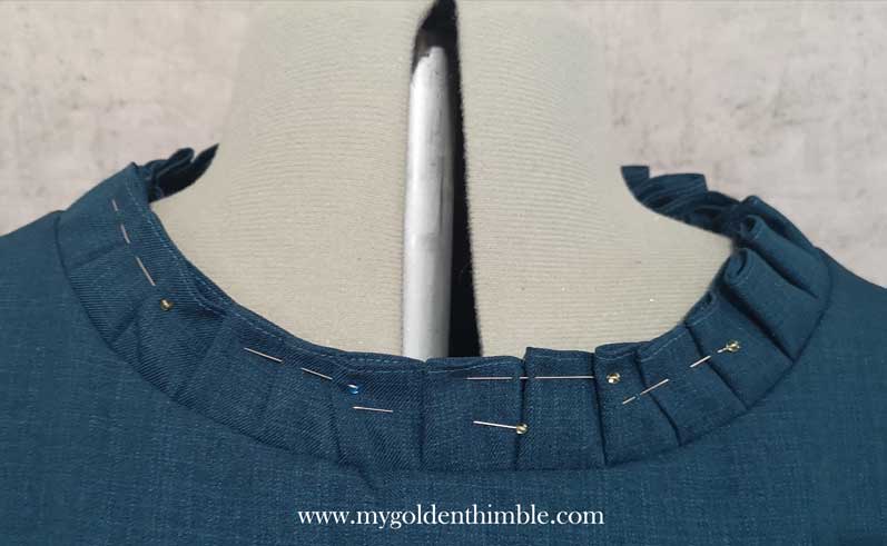 How to make pleats with a fork