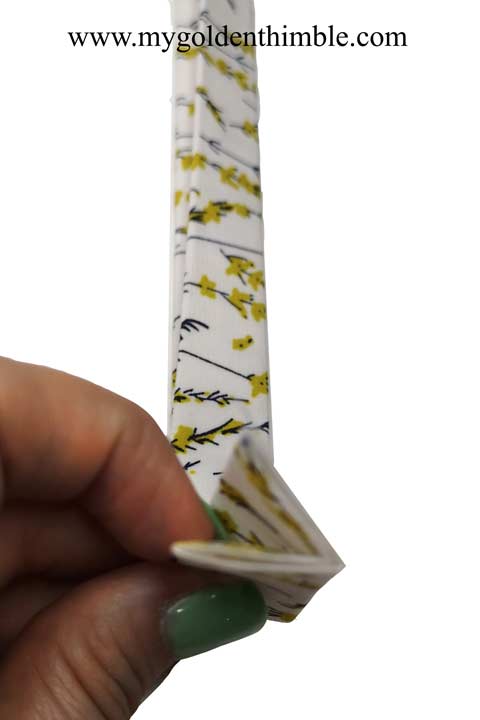 strap of fabric