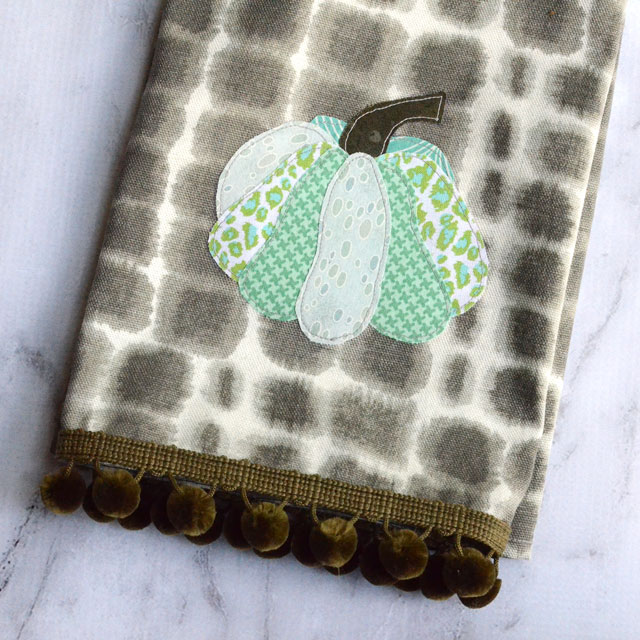 fall tea towel diy