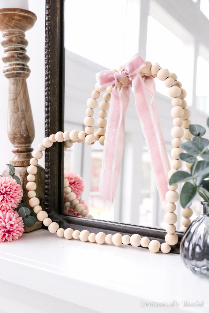 Diy valentines day decorations. Wood bead heart