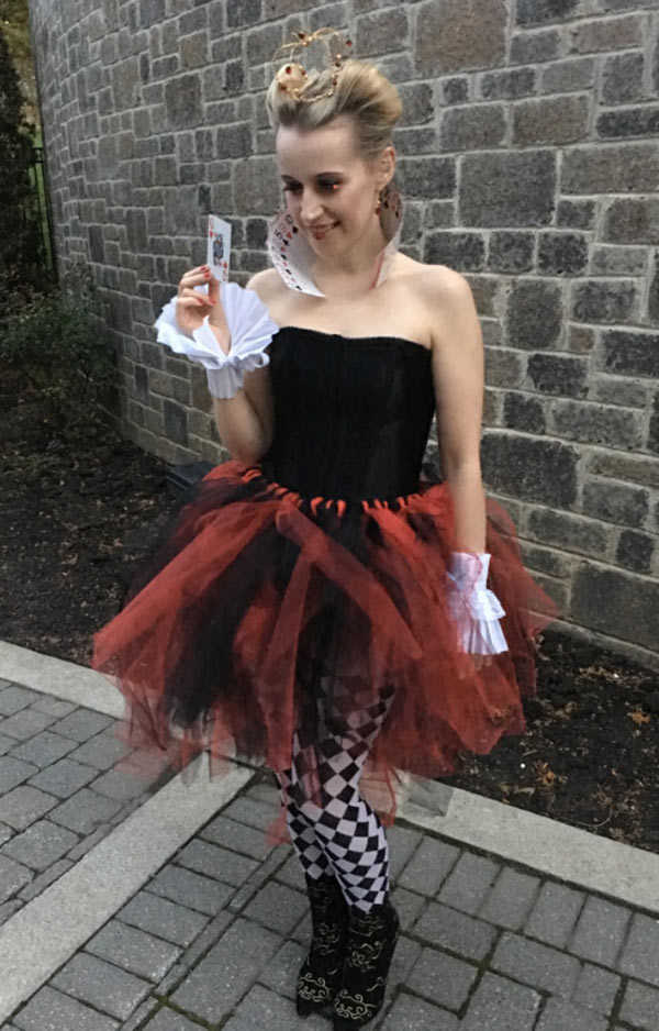 queen of hearts costume